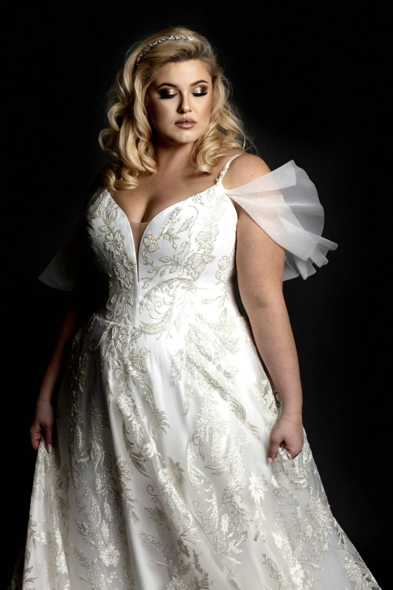 Model Charlotte-gorset-RFA-suknia ślubna plus size-3006_V2