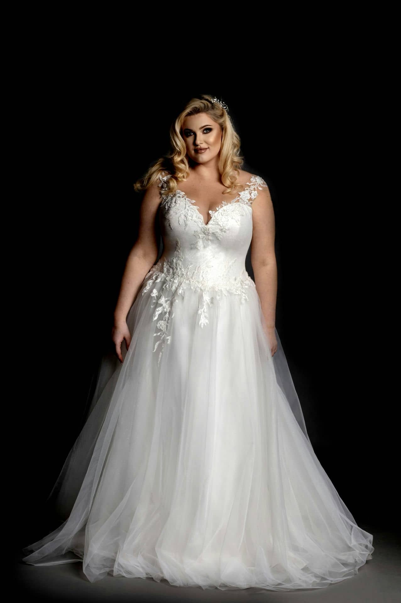 Model Madison-gorset-BR-suknia ślubna plus size-3006_V1