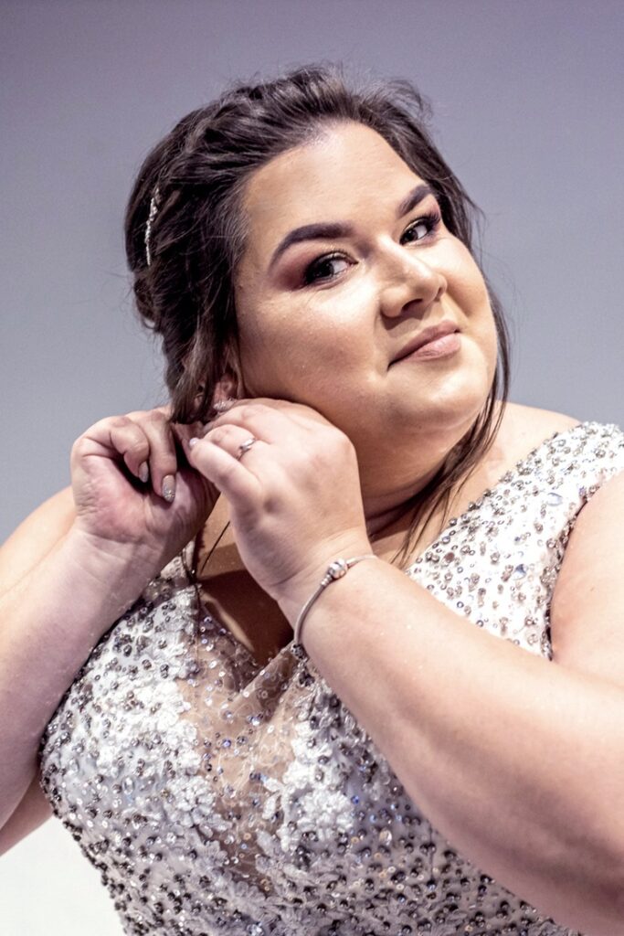 Suknieslubneplussize Od IDEO DESIGN 112