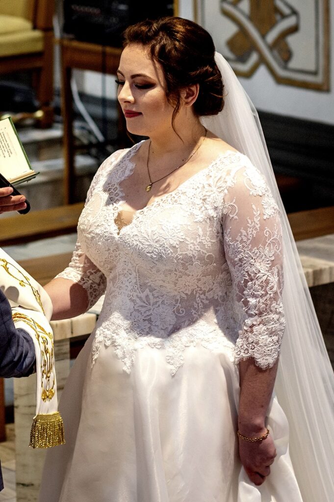 Suknieslubneplussize Od IDEO DESIGN 154