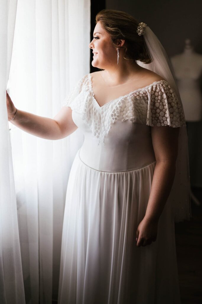 Suknieslubneplussize Od IDEO DESIGN 156