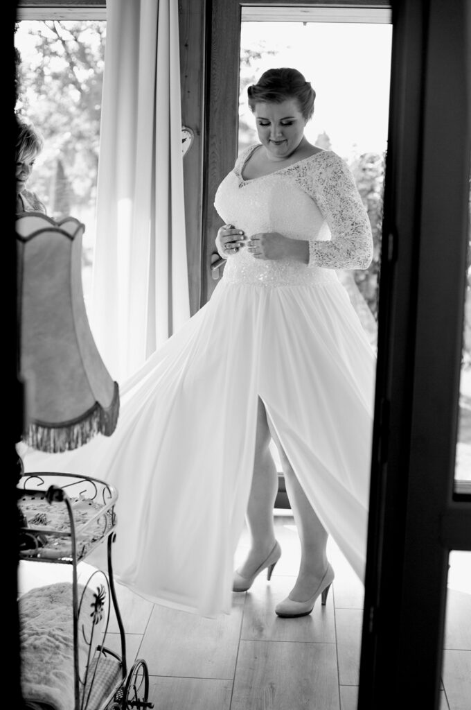 Suknieslubneplussize Od IDEO DESIGN 184