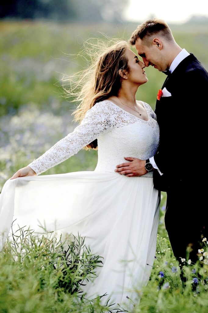 Suknieslubneplussize Od IDEO DESIGN 209