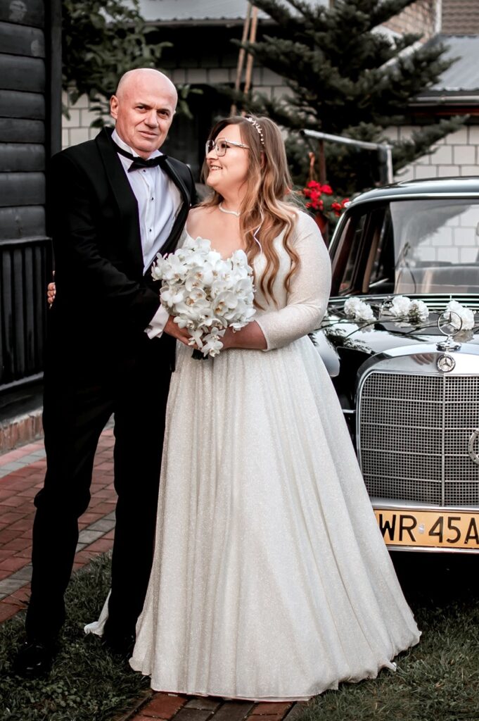 Suknieslubneplussize Od IDEO DESIGN 27