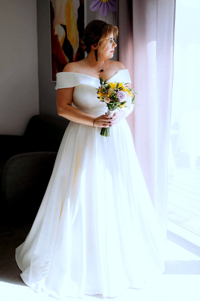 Suknieslubneplussize Od IDEO DESIGN 44