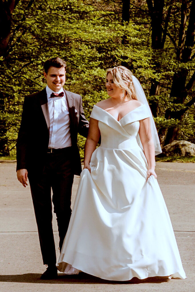 Suknieslubneplussize Od IDEO DESIGN 45