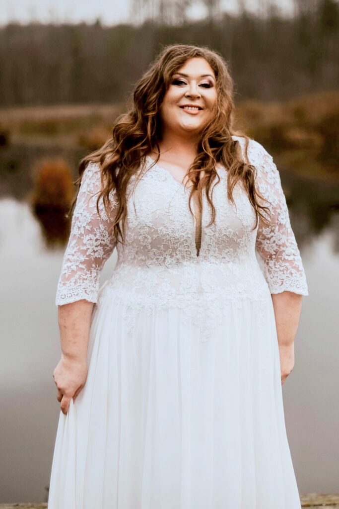 Suknieslubneplussize Od IDEO DESIGN 57