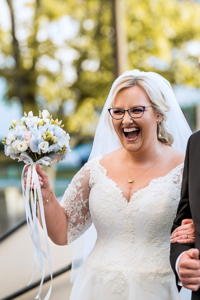 Suknieslubneplussize Od IDEO DESIGN 76