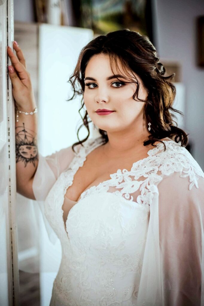 Suknieslubneplussize Od IDEO DESIGN 97