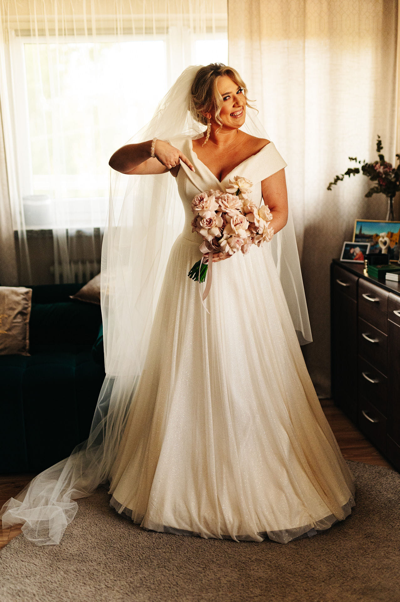 495726864 9669282886493839 7078770817848069149 N